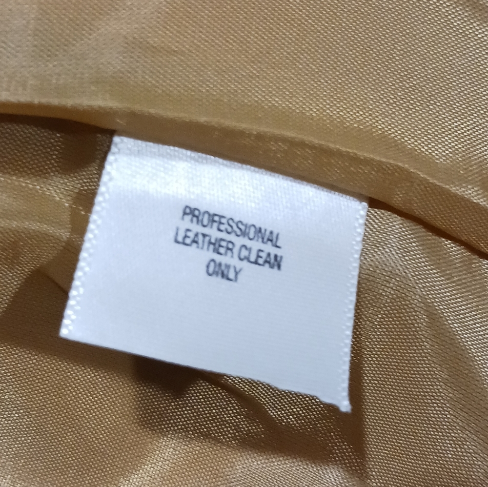 Metrostyle Gold Metallic Leather Jacket - Picture 11 of 13